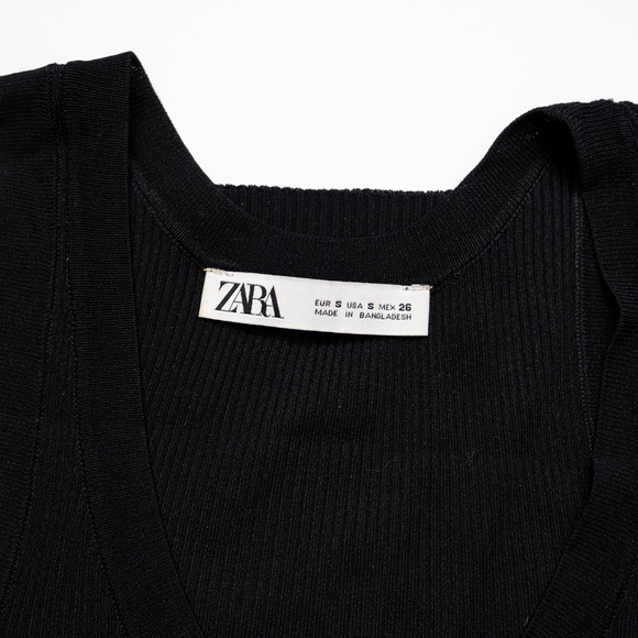 size S Zara Ribbed Tank Top Black Sleeveless Back Stretch - Picture 3 of 3